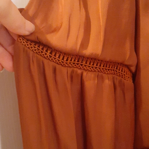 WHBM Dress NWT Large - Picture 3 of 3